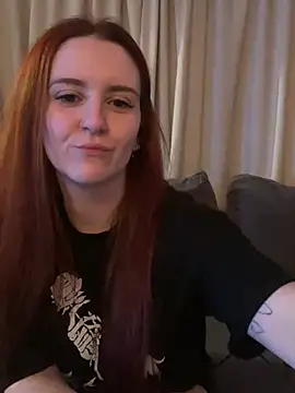 PoppySlut6999 online show from 02.16.26