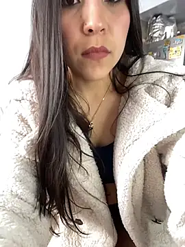 Snapshot of Mayka_sex chatting on 02.18.26 Mayka sex online show from 02.18.26