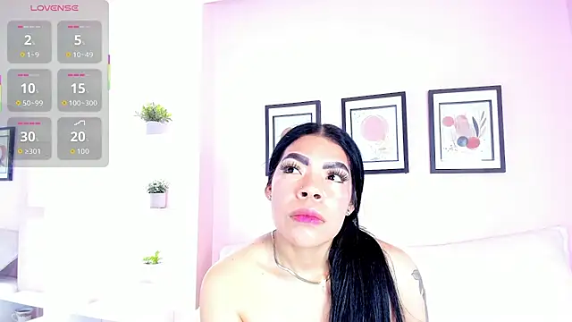 Sophia Salem online show from 02.03.26