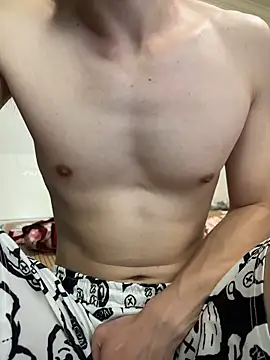 llkiki online show from 04.13.26