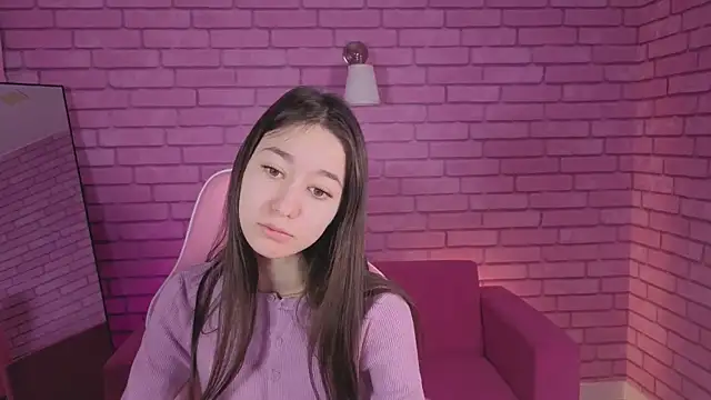 Nicole Brownie online show from 04.18.26