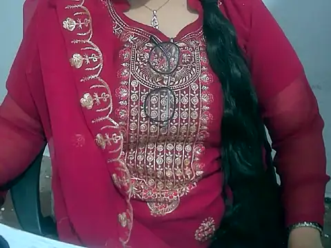 Snapshot of Cute_Aliyaa chatting on 02.27.26 Cute Aliyaa online show from 02.27.26