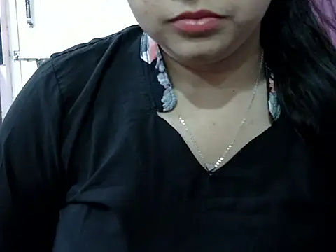 Cute Aliyaa online show from 04.21.26