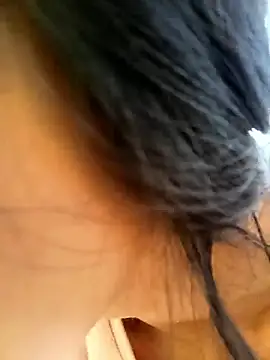 Snapshot of Hoa-tuylip chatting on 03.02.26 Hoa-tuylip online show from 03.02.26