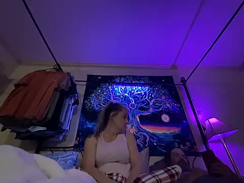 Sunflower0025 online show from 04.04.26