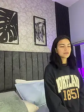 Snapshot of bliinkii_and_luka_ chatting on 02.17.26 bliinkii and luka online show from 02.17.26