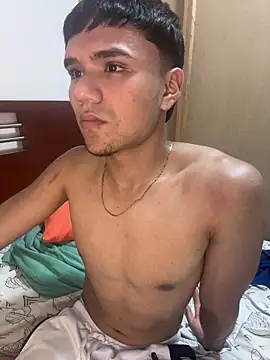 CreamKingg online show from 02.04.26