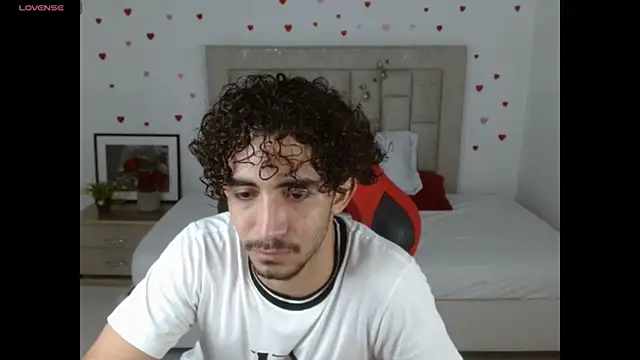 Caius fox online show from 03.22.26