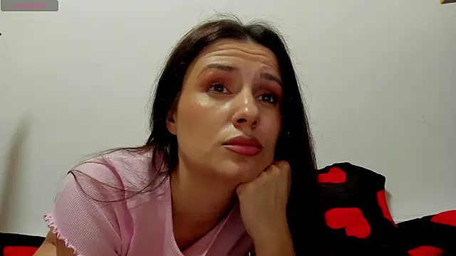 Adeline Reilly online show from 03.04.26