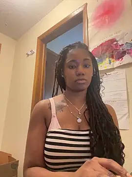 Snapshot of Ebonythroat777 chatting on 02.01.26 Ebonythroat777 online show from 02.01.26