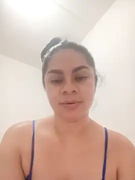 luna pinky online show from 03.08.26