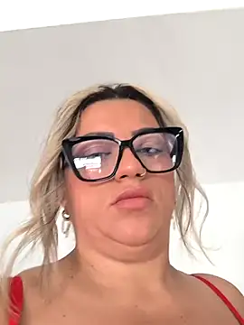 NinaRicci1518 online show from 04.07.26