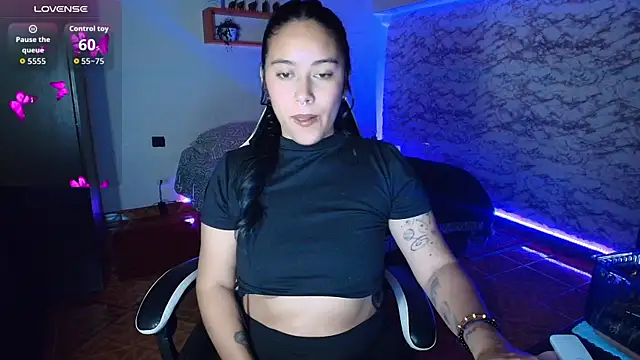 Snapshot of Camila_IRoose chatting on 07.12.26 Camila IRoose online show from 07.12.26