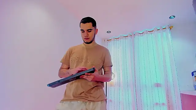 TheBatMansion online show from 04.18.26