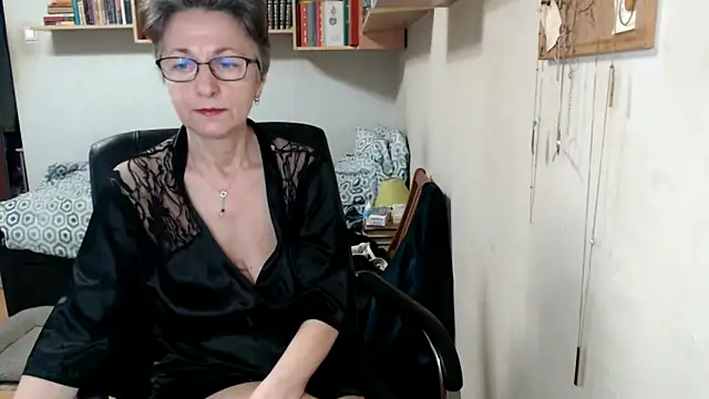 Snapshot of katemodel chatting on 09.12.25 katemodel online show from 09.12.25
