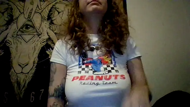 Snapshot of Baby_Kangaroo chatting on 04.09.26 Baby Kangaroo online show from 04.09.26