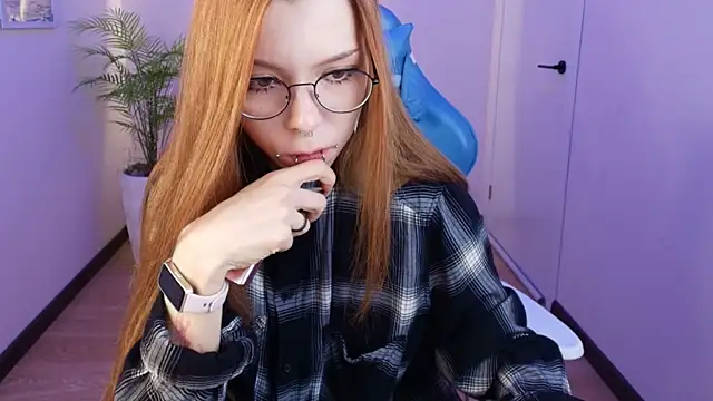 Snapshot of PinkAn8el chatting on 02.06.26 PinkAn8el online show from 02.06.26