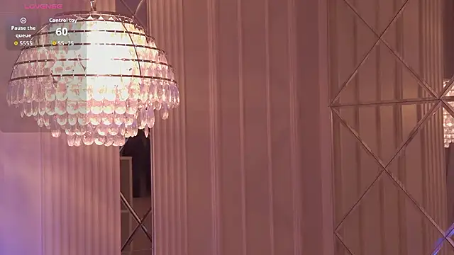 MollyHilton online show from 02.04.26