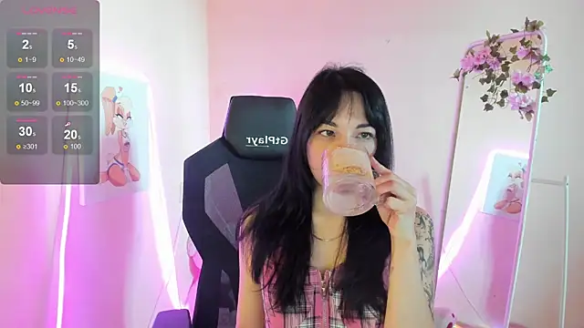 AliceeinWonderlanddd online show from 07.27.26