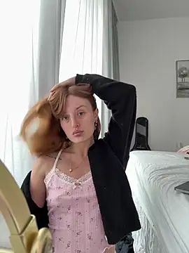 madlynn online show from 02.02.26