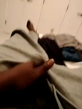 Snapshot of Droski21 chatting on 02.28.26 Droski21 online show from 02.28.26