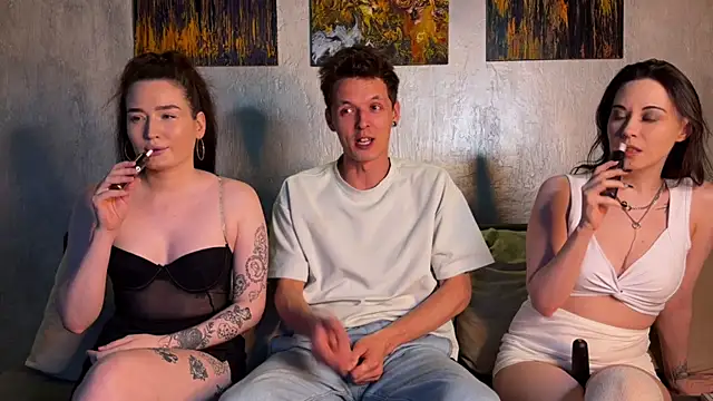 Three Some Dream online show from 05.17.26