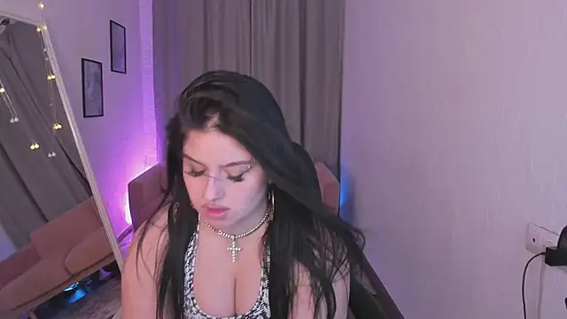 Walterra White online show from 02.20.26