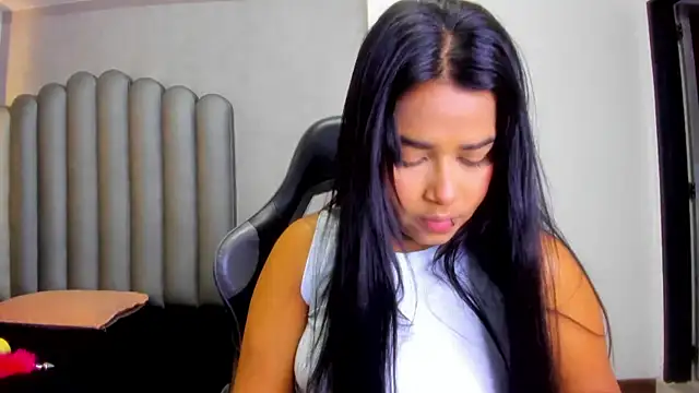 Snapshot of Shirleytaylor- chatting on 02.26.26 Shirleytaylor- online show from 02.26.26