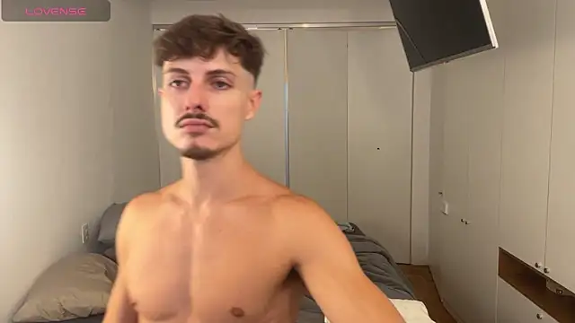 vitoraugustoxxx online show from 02.26.26