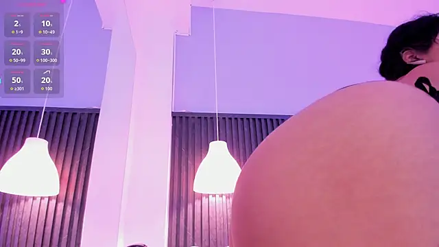 Amyy Carter online show from 04.20.26