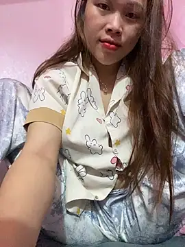 Snapshot of Emxinhka1 chatting on 05.08.26 Emxinhka1 online show from 05.08.26