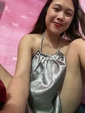 Snapshot of Emxinhka1 chatting on 05.24.26 Emxinhka1 online show from 05.24.26
