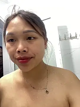 Snapshot of Emxinhka1 chatting on 06.16.26 Emxinhka1 online show from 06.16.26