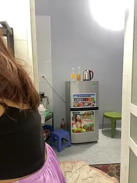 Snapshot of Emxinhka1 chatting on 06.18.26 Emxinhka1 online show from 06.18.26