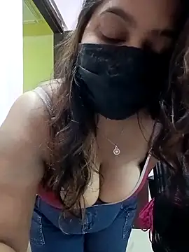 Aliya Hott online show from 04.08.26