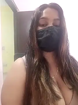 Aliya Hott online show from 04.19.26