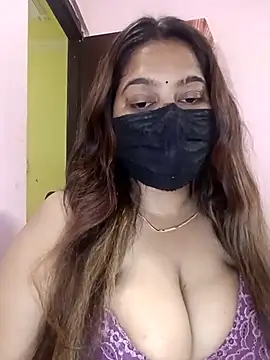 Aliya Hott online show from 04.20.26