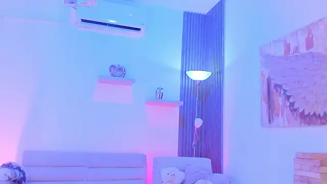 TAHIELA  online show from 02.10.26