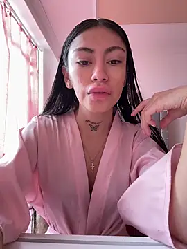 Bonny Eva online show from 04.13.26