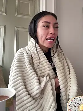 Bonny Eva online show from 04.19.26