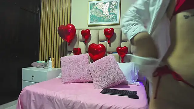 Melanyxx- online show from 02.13.26