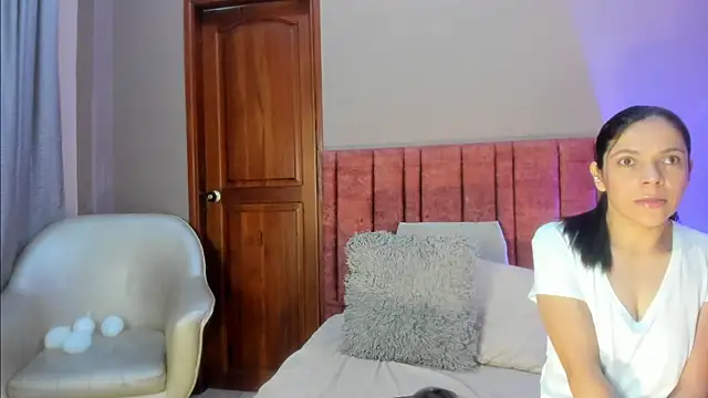 AnnaBroooks online show from 02.28.26