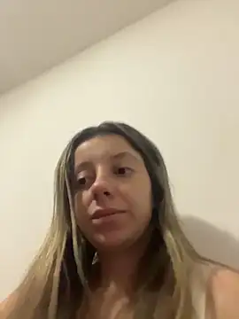 Snapshot of casal_uai chatting on 06.15.26 casal uai online show from 06.15.26