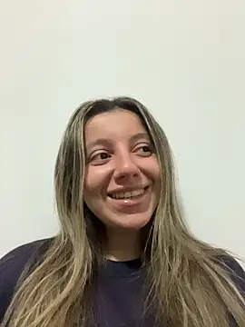 Snapshot of casal_uai chatting on 06.18.26 casal uai online show from 06.18.26