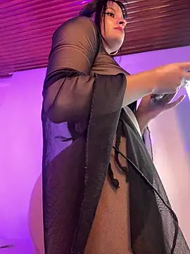  Victoria foxx  online show from 04.22.26