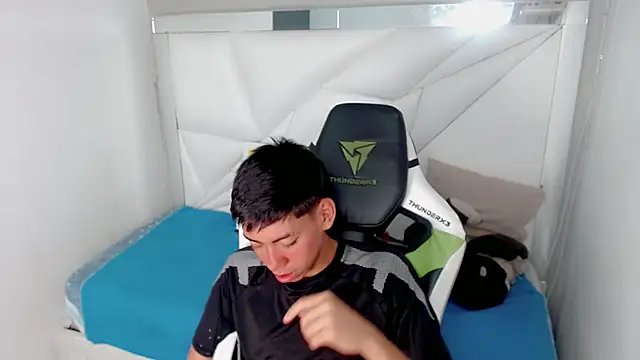 Liarr  online show from 02.09.26