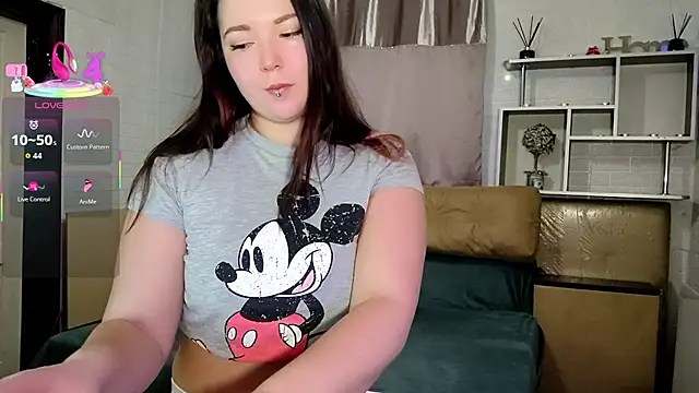 NotYourDoll online show from 01.09.26