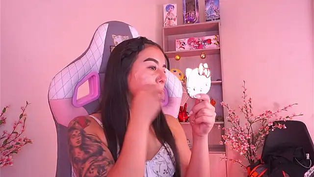 Snapshot of mavi_boo chatting on 02.09.26 mavi boo online show from 02.09.26