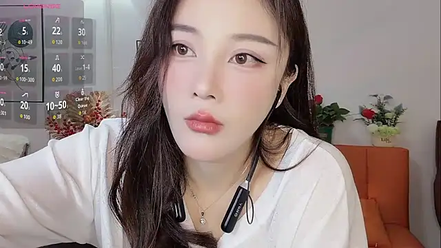 Lisa-295188 online show from 02.27.26