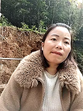 Snapshot of Ella-aa chatting on 03.03.26 Ella-aa online show from 03.03.26